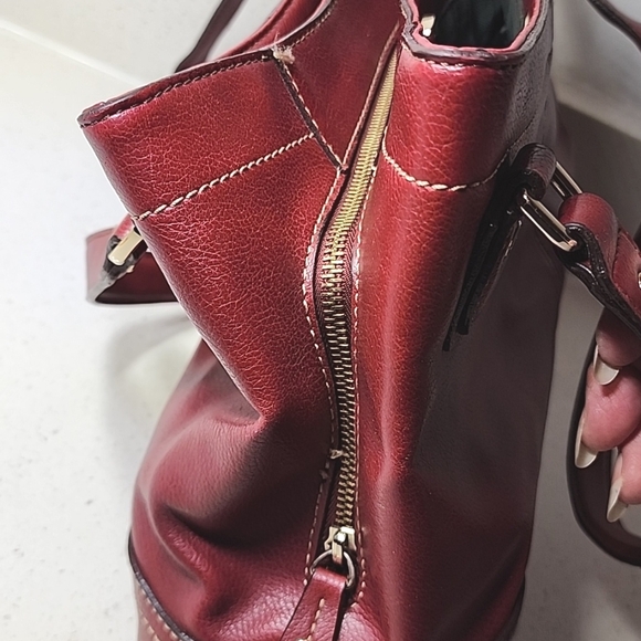 Vintage Leather Liz Claiborne Habdbag, Purse. Red Leather Tote Bag - Picture 9 of 14